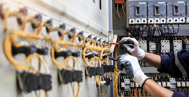Professional Electrician technician working in Stamford, TX